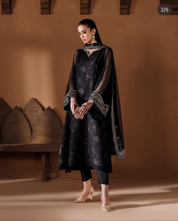 BAROQUE Luxury Chiffon Printed & Embroidered 3 Piece Suit – Black & Maroon