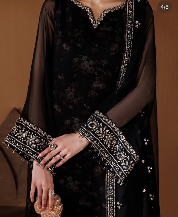 BAROQUE Luxury Chiffon Printed & Embroidered 3 Piece Suit – Black & Maroon