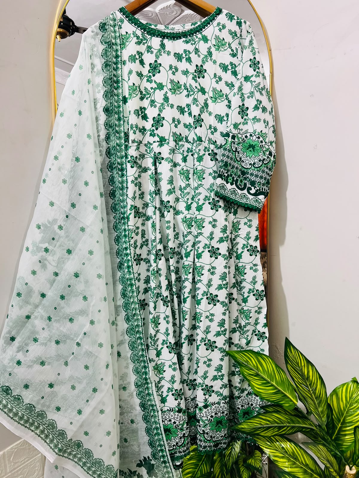 Independence Day Special Green Printed Maxi 3 Piece Suit with Monar Dupatta