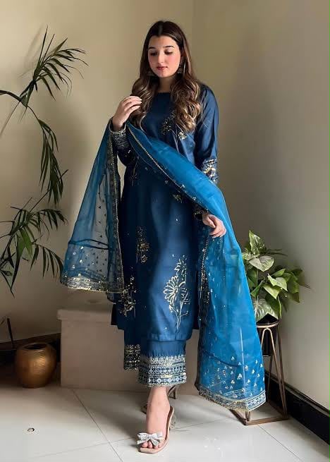 Laam Silk Collection 2026 – 3 Piece Unstitched Embroidered Silk Suit for Women