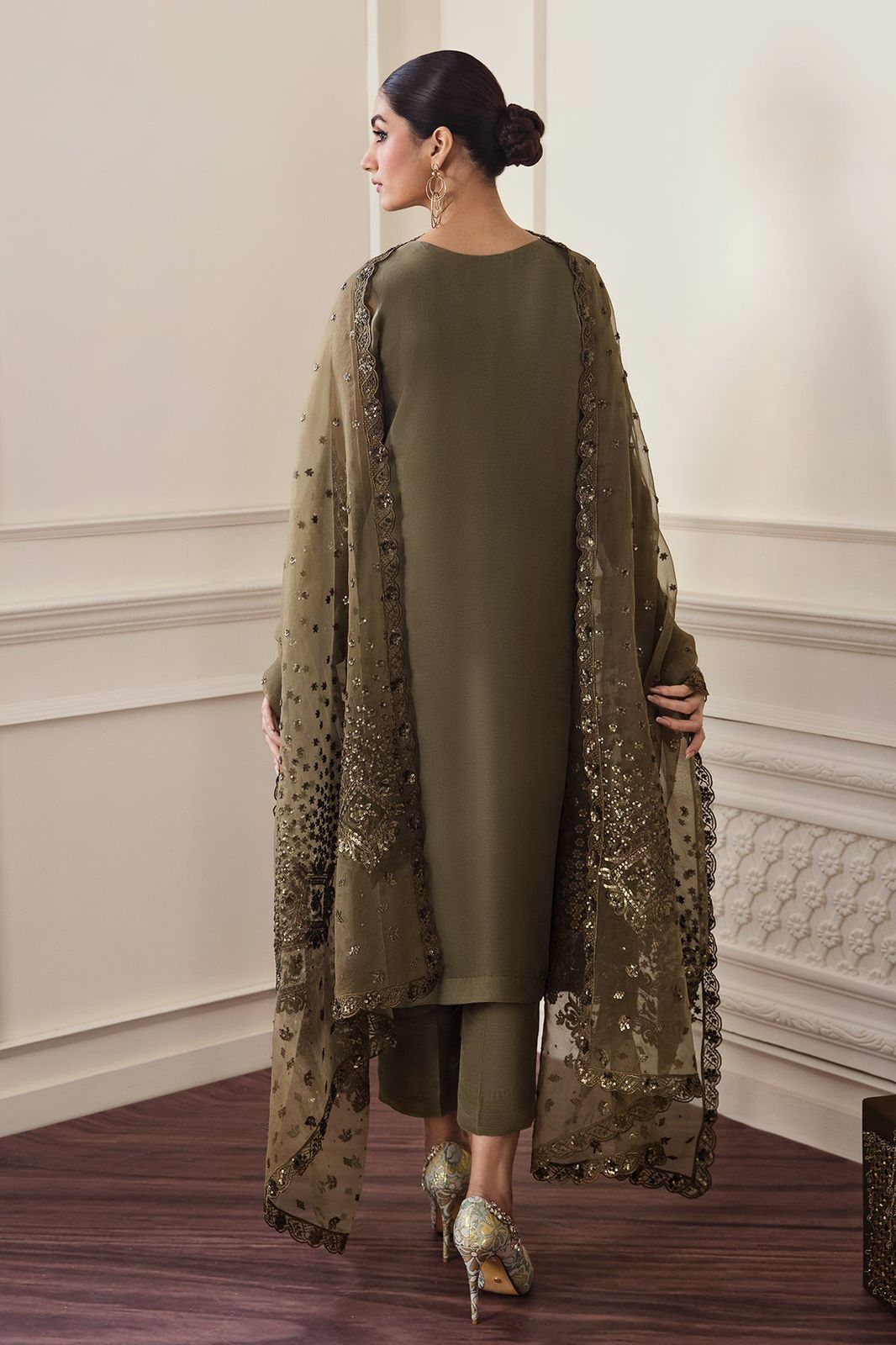 Premium Chiffon Sequence Embroidered Unstitched 3 Piece Suit