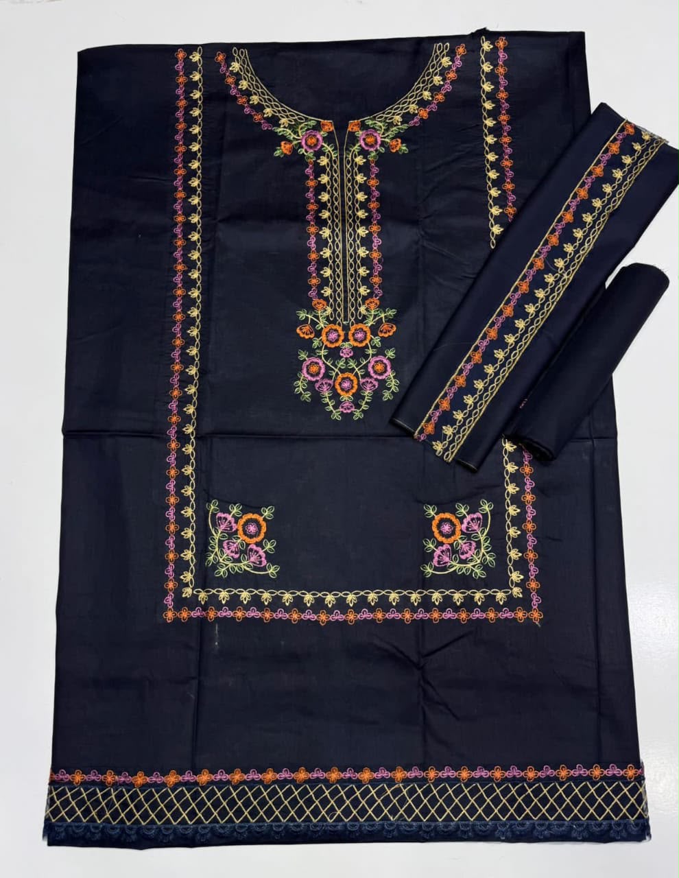 Hussain Rehar 5272 2 Piece Embroidered Airjet 2 piece Lawn Suit
